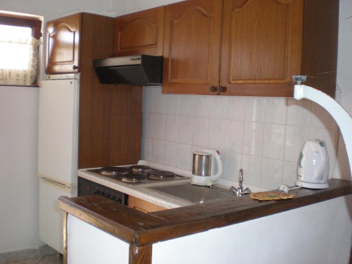 Apartments Pogacic Vir Bagian luar foto