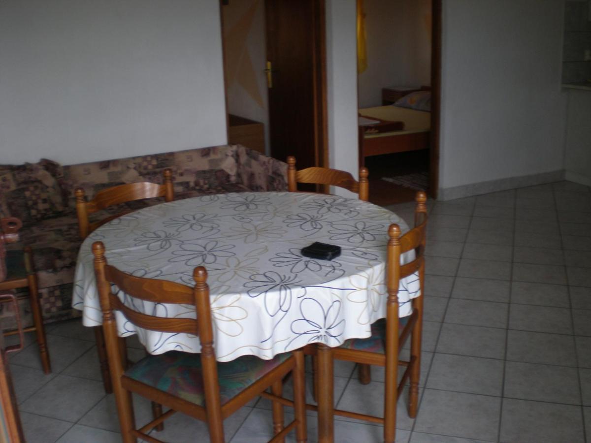Apartments Pogacic Vir Bagian luar foto