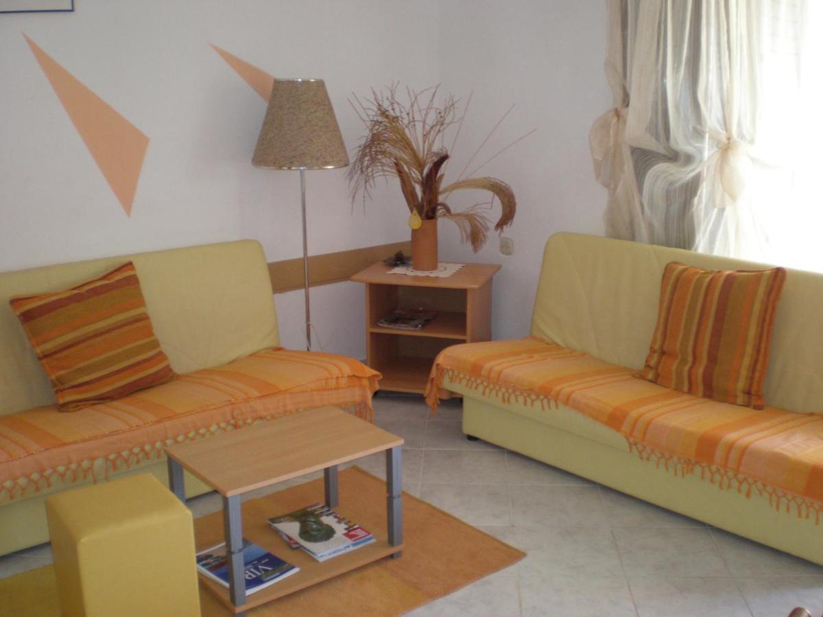 Apartments Pogacic Vir Bagian luar foto