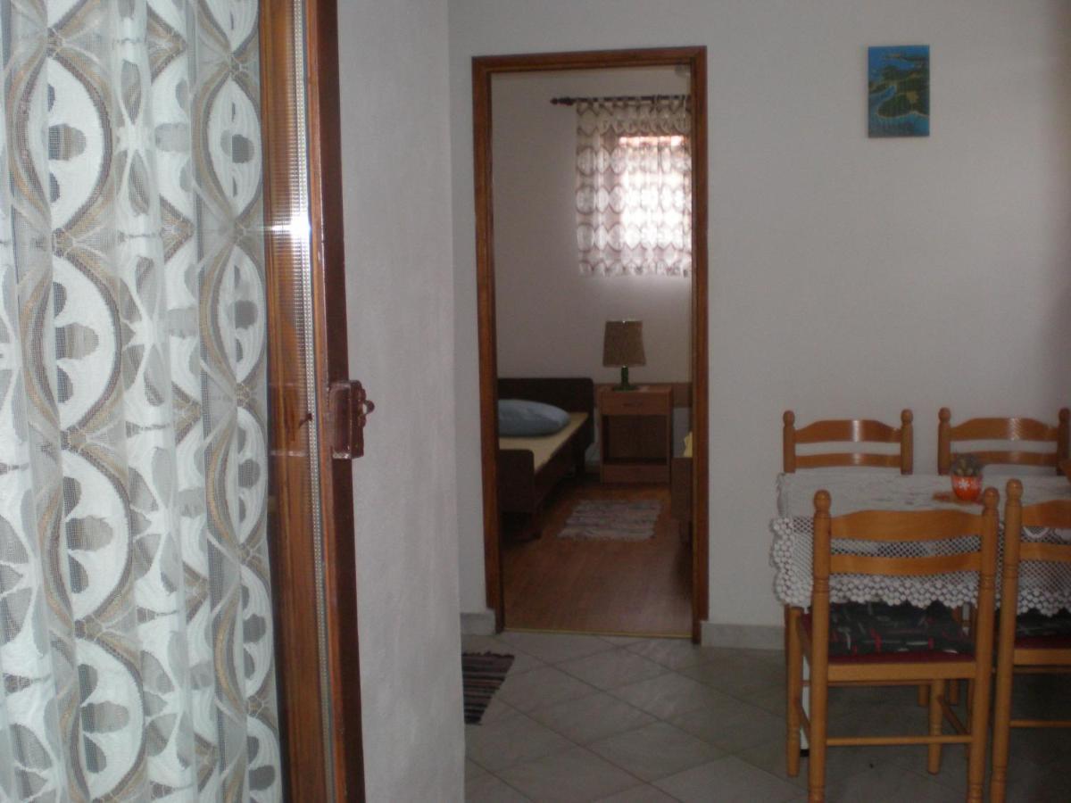 Apartments Pogacic Vir Bagian luar foto
